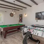 Holiday home Pet Friendly In