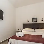 Pet Friendly In Holiday home Dubrava (Sibenik-Knin)